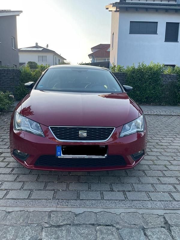 Rot Gebraucht 2014 Seat Leon Kleinwagen | 7.500 € (Fairer Preis) - Bild 1/4