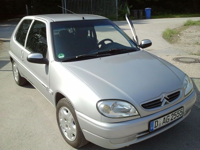 Gebraucht Citroën Saxo 60 PS (44 kW) 2001 Silber Kleinwagen
