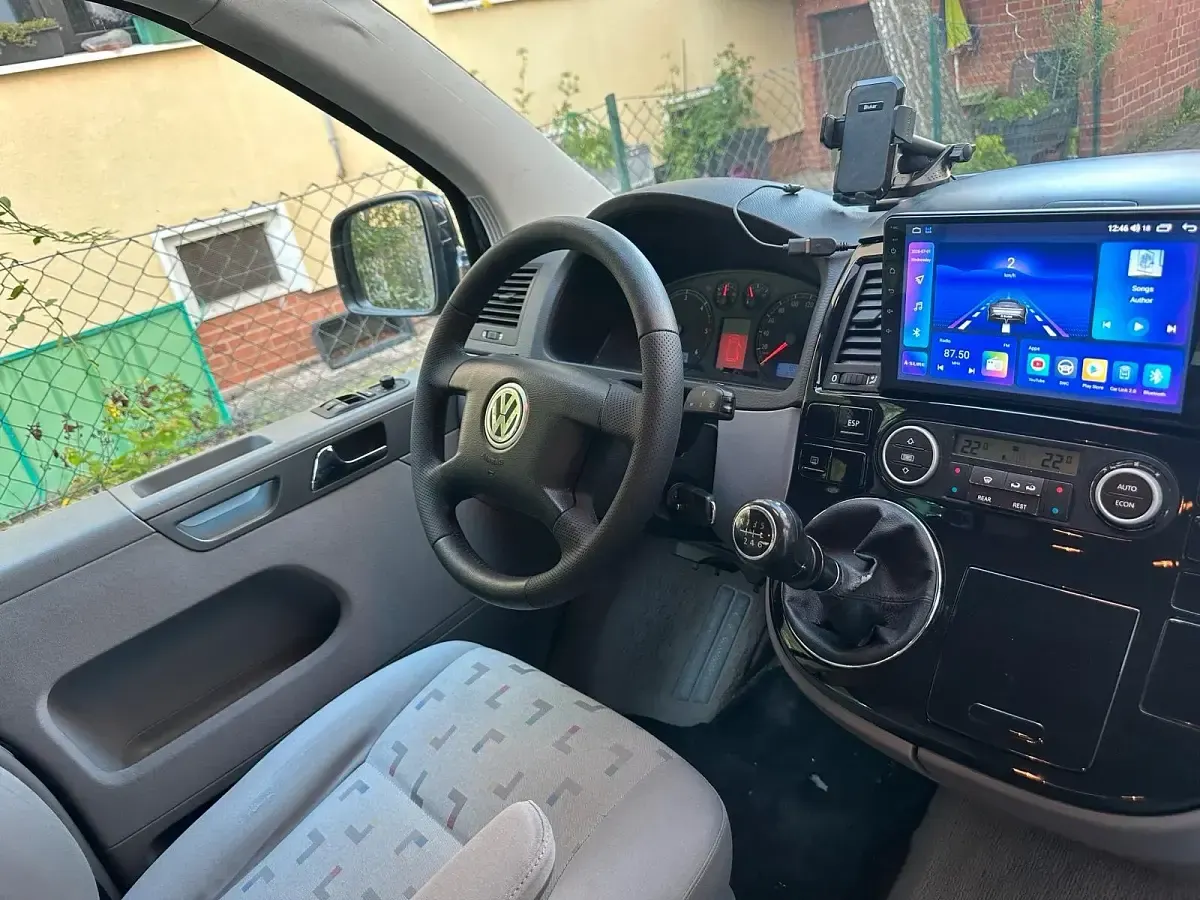 Gebraucht VW Multivan 131 PS (96 kW) 2006 Schwarz Van / Kleinbus