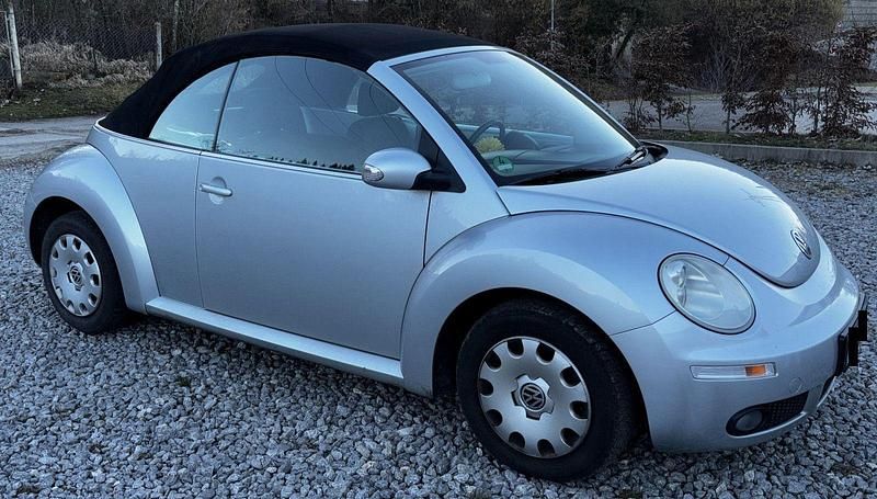 Gebraucht VW Beetle Cabriolet 102 PS (75 kW) 2007 Silber Cabrio
