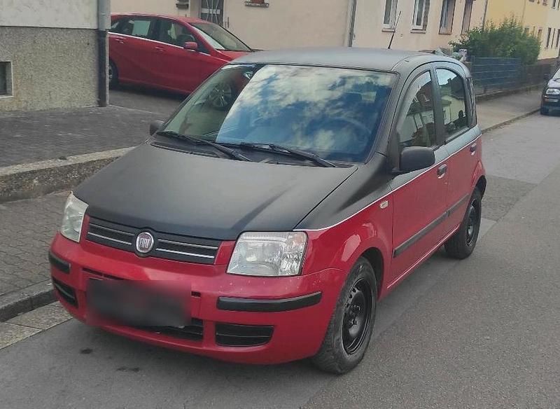 Rot Gebraucht 2009 Fiat Panda Kleinwagen | 2.222 € - Bild 1/4