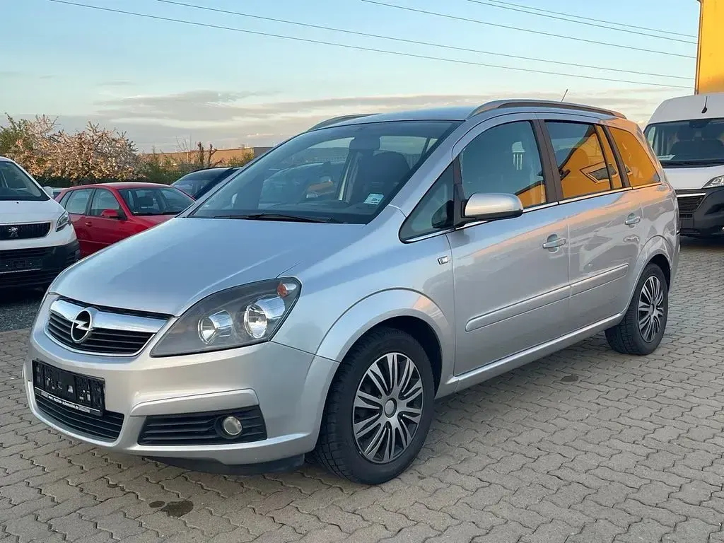 Gebraucht Opel Zafira Edition 105 PS (77 kW) 2005 Silber Van / Kleinbus
