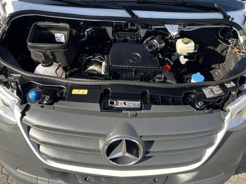 Gebraucht Mercedes Sprinter 170 PS (125 kW) 2022 Arktikweiss Van