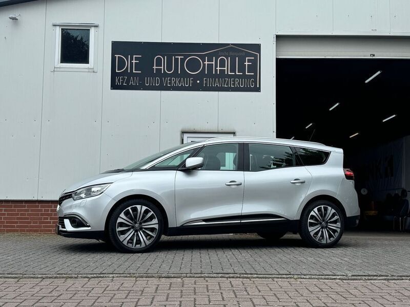 Grau Gebraucht 2019 Renault Scénic IV Business Van / Kleinbus | 12.421 € (Fairer Preis) - Bild 1/4