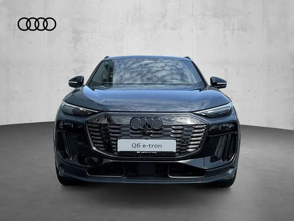 Neu Audi Q6 Sportback e-tron S-Line 225 kW (306 PS) 2026 Schwarz SUV