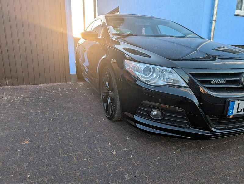 Schwarz Gebraucht 2011 VW CC R Limousine | 9.000 € (Guter Preis) - Bild 1/4