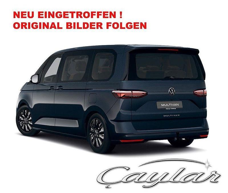 Second-hand VW Multivan 150 CP (110 kW) 2023 Albastru Monovolum