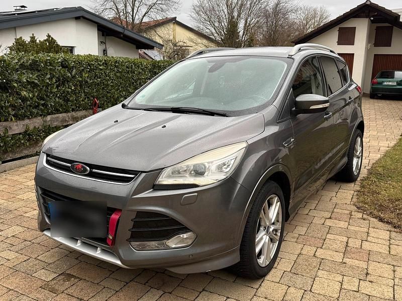 Gebraucht Ford Kuga 163 PS (119 kW) 2014 Grau SUV