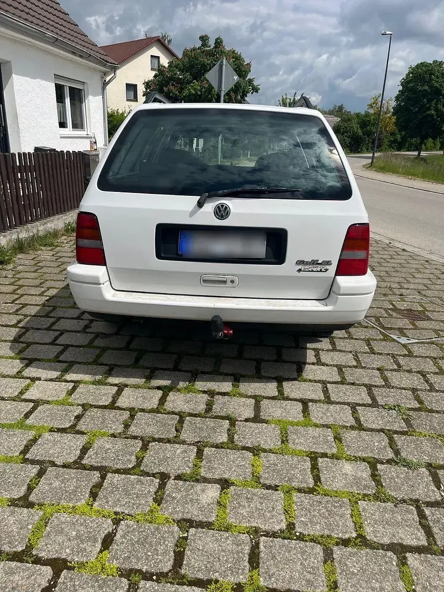 Brugt VW Golf III 60 HK (44 kW) 1996 Hvid Stationcar