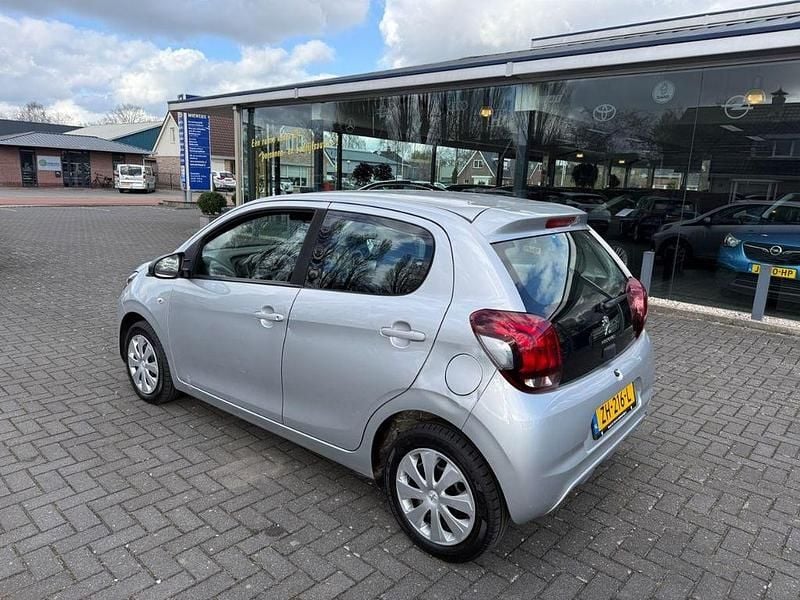 Gebraucht Peugeot 108 Active 72 PS (52 kW) 2019 Grau Limousine