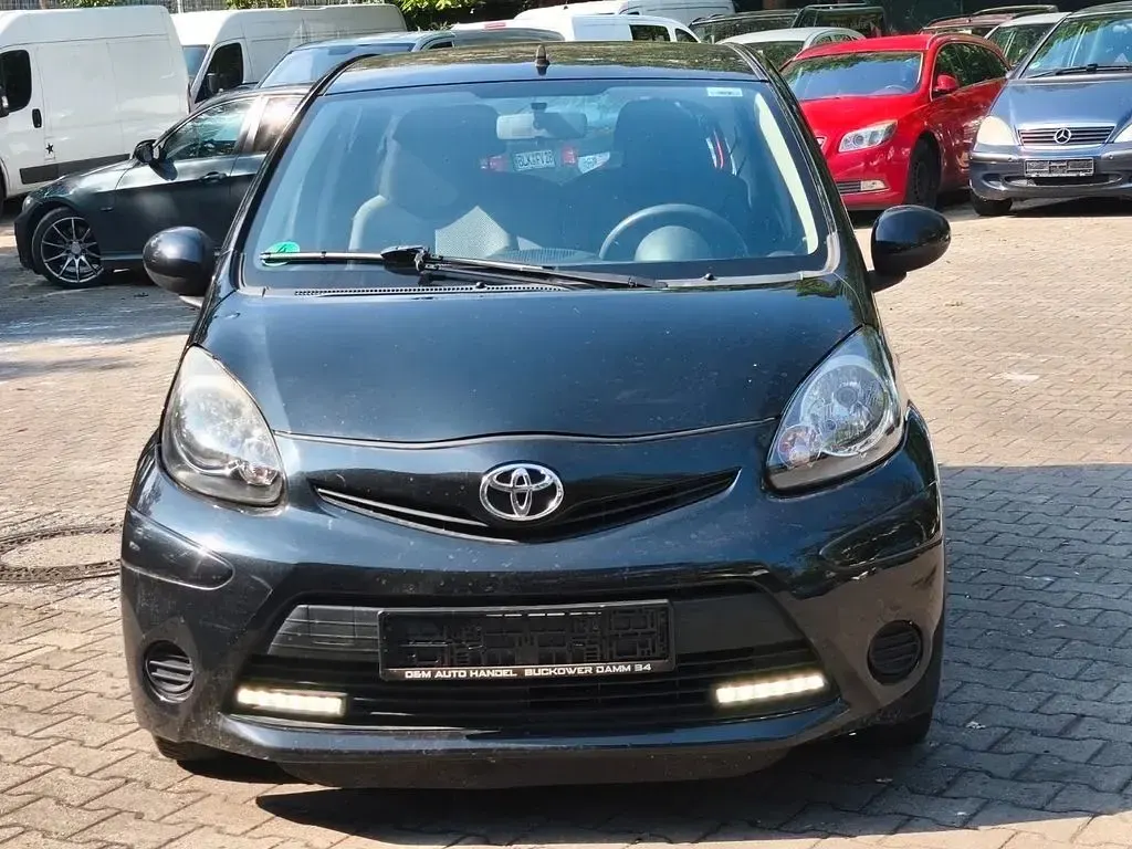 Gebraucht Toyota Aygo Cool 68 PS (50 kW) 2012 Schwarz Kleinwagen