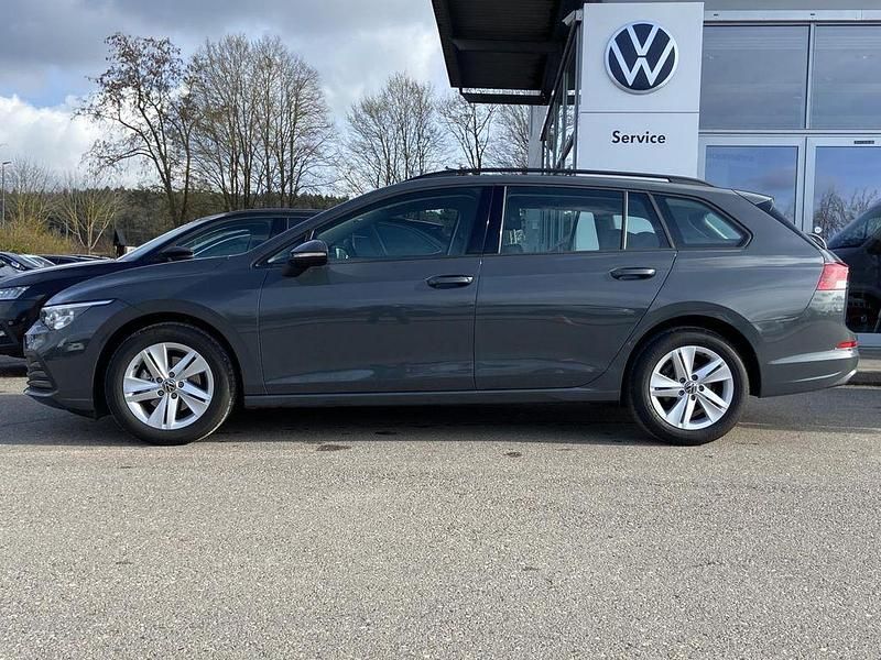 Gebraucht VW Golf VIII Active 131 PS (96 kW) 2023 Grau Kombi