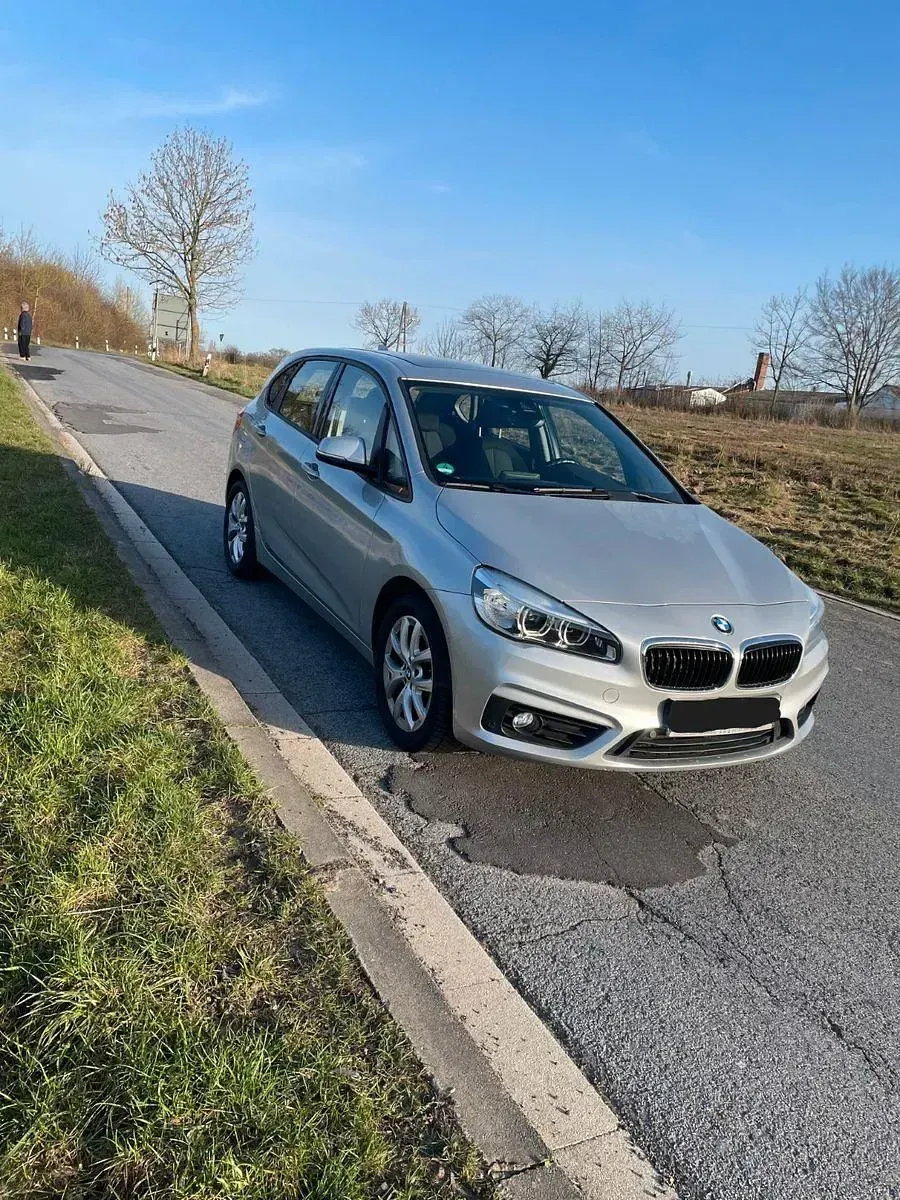 Gebraucht BMW 218 Active Tourer 136 PS (100 kW) 2015 Van / Kleinbus