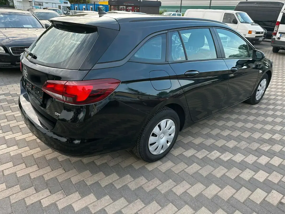 Gebraucht Opel Astra 2017 Schwarz Kombi
