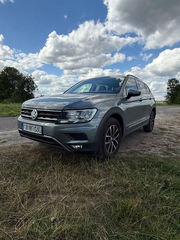 Gebraucht VW Tiguan 190 PS (139 kW) 2018 Grau SUV