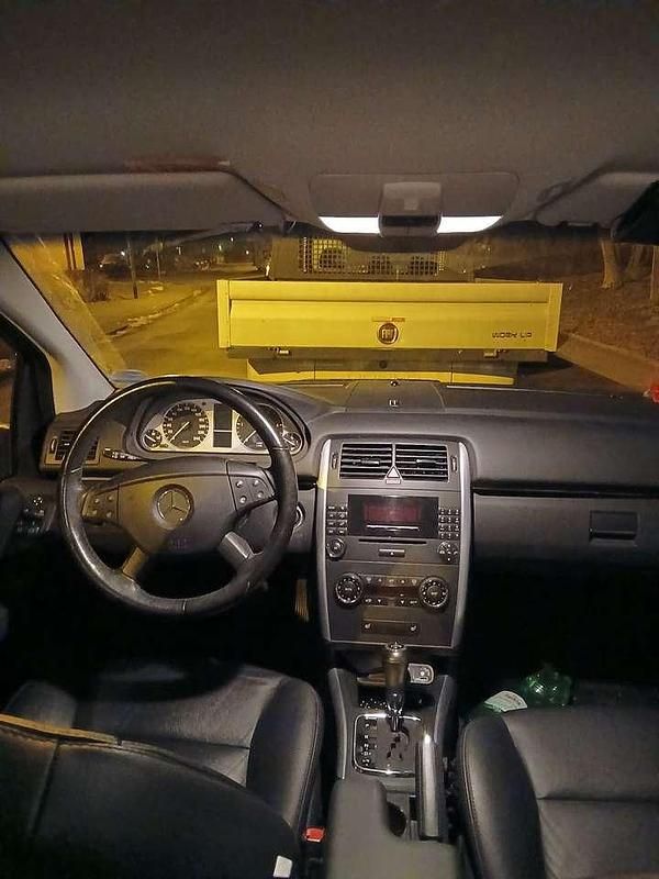 Gebraucht Mercedes B200 140 PS (102 kW) 2006 Van / Kleinbus
