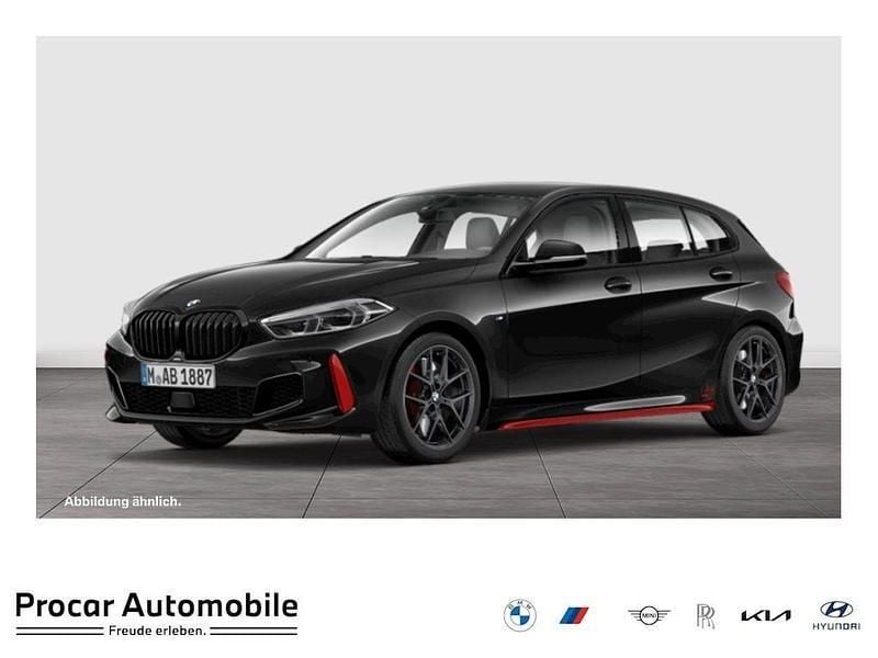 Black sapphire metallic Gebraucht 2024 BMW 128 Performance Limousine | 34.450 € (Guter Preis) - Bild 1/2