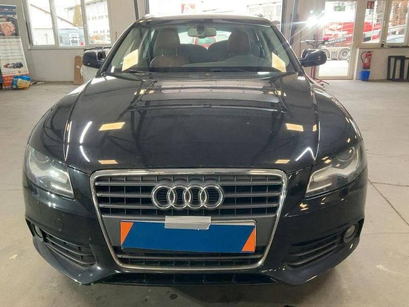 Gebraucht Audi A4 Ambiente 211 PS (155 kW) 2010 Schwarz Kombi