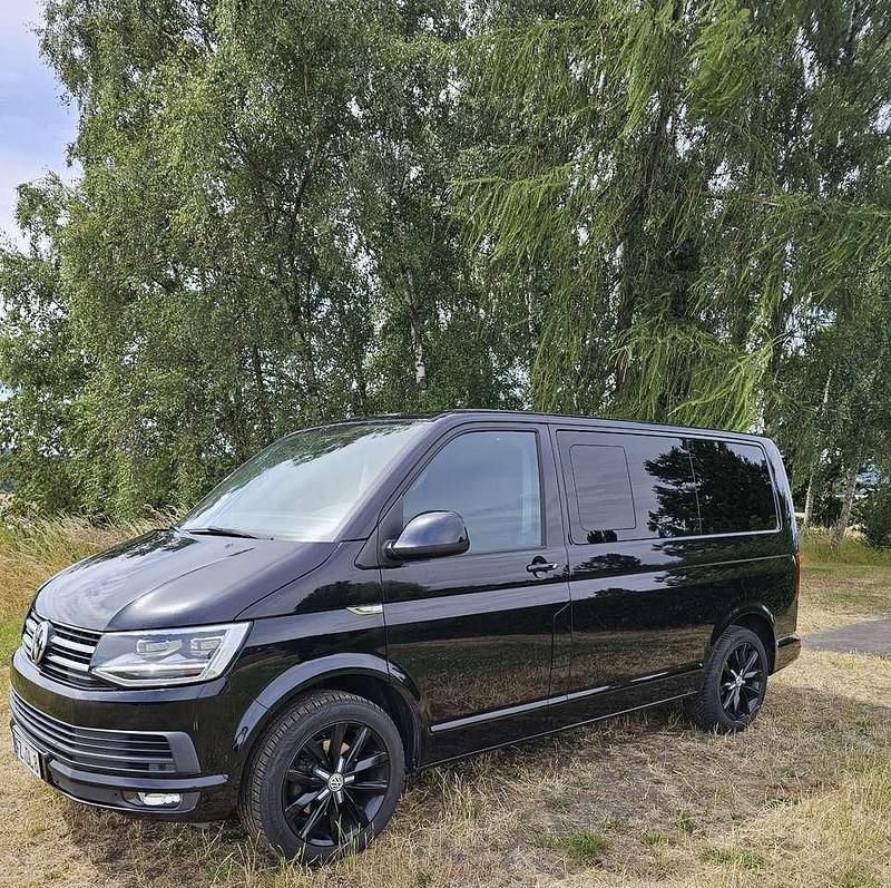 Schwarz Gebraucht 2015 VW T6 Comfortline Van | 25.900 € (Fairer Preis) - Bild 1/4