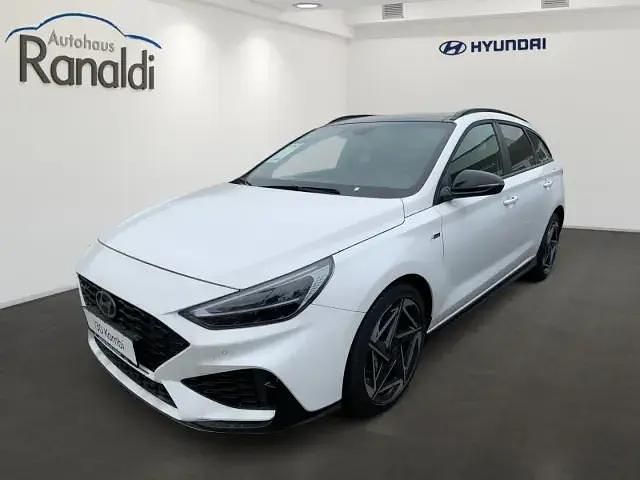 Weiss Neu 2024 Hyundai i30 N Line Kombi | 27.990 € (Fairer Preis) - Bild 1/4