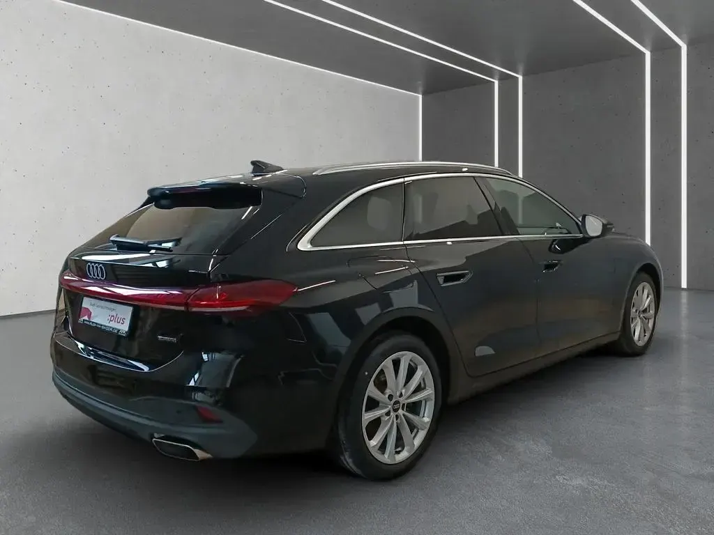 Używany Audi A5 Ambiente 204 KM (150 kW) 2025 Czarny Kombi