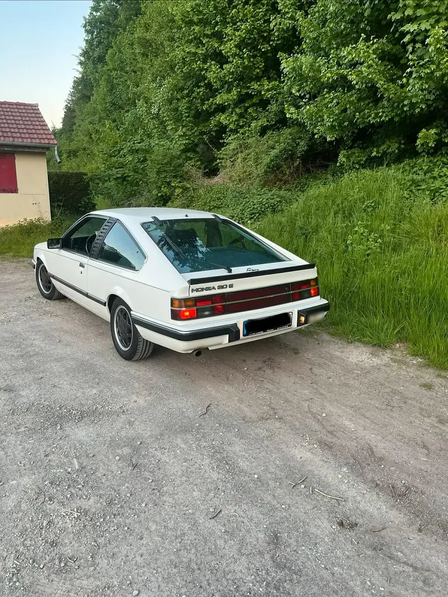 Gebraucht Opel Monza 179 PS (131 kW) 1983 Coupé