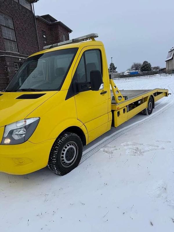 Gebraucht Mercedes Sprinter 163 PS (119 kW) 2017 Van