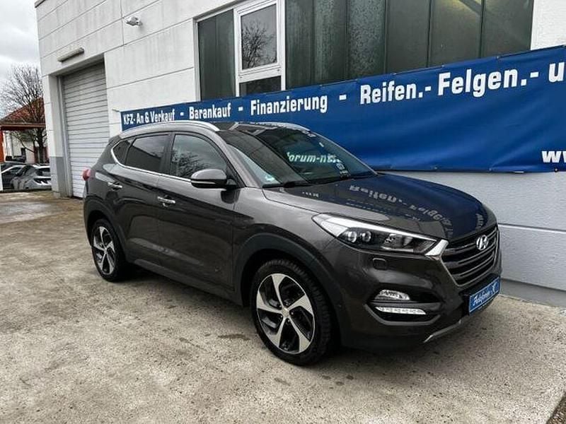 Moon rock Gebraucht 2015 Hyundai Tucson Premium SUV | 15.900 € (Fairer Preis) - Bild 1/4