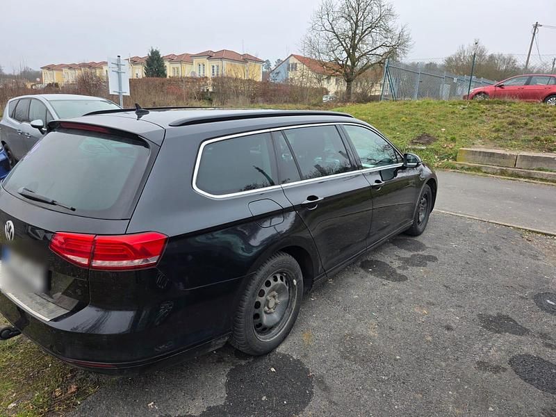 Gebraucht VW Passat 150 PS (110 kW) 2014 Schwarz Kombi