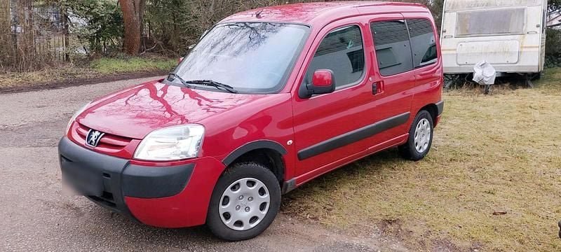 Gebraucht Peugeot Partner 75 PS (55 kW) 2006 Rot Van / Kleinbus