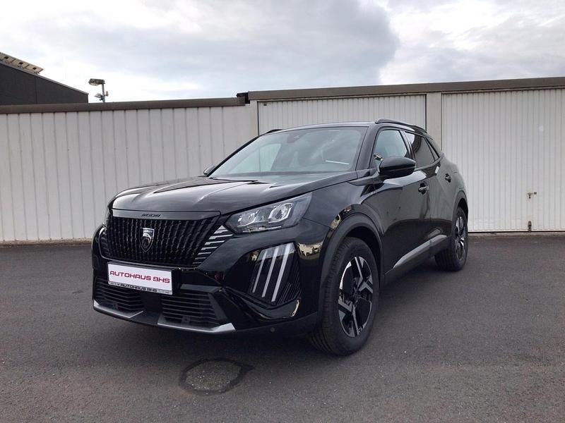 Perla nera schwarz (schwarz) Gebraucht 2024 Peugeot 2008 Allure SUV | 26.370 € (Etwas zu teuer) - Bild 1/4
