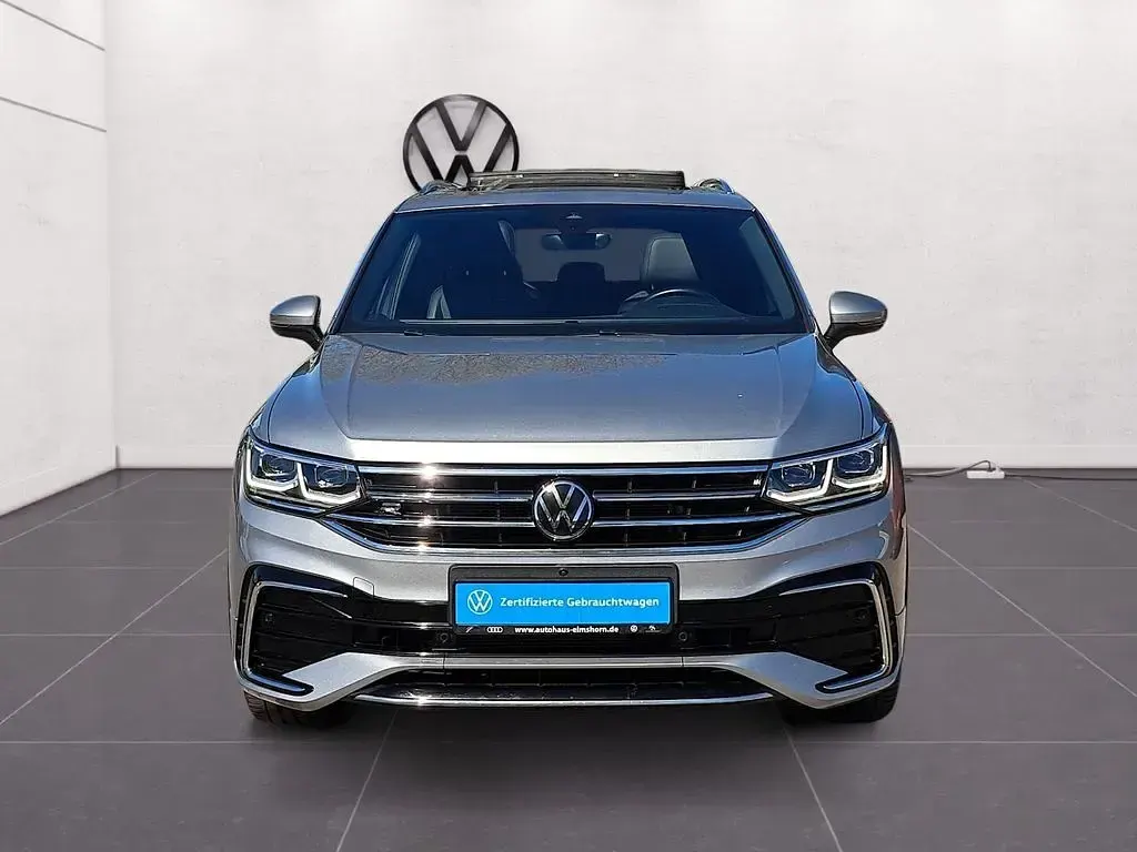 Gebraucht VW Tiguan Allspace R-line 200 PS (147 kW) 2023 Pyritsilber metallic SUV