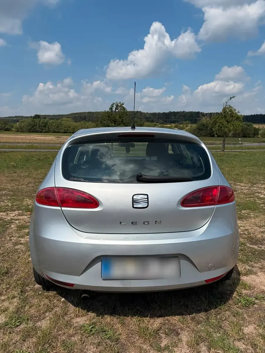 Gebraucht Seat Leon 101 PS (74 kW) 2007 Grau Kleinwagen