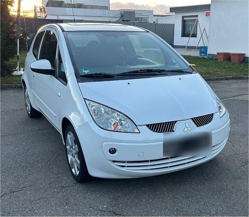 Gebraucht Mitsubishi Colt 95 PS (69 kW) 2008 Weiß Kleinwagen