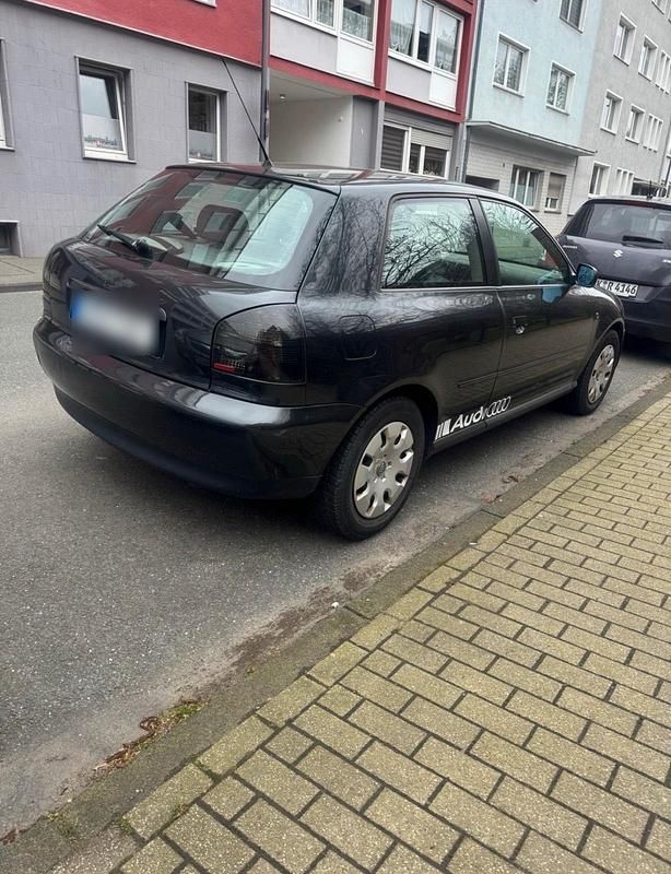Gebraucht Audi A3 101 PS (74 kW) 1997 Schwarz Kleinwagen