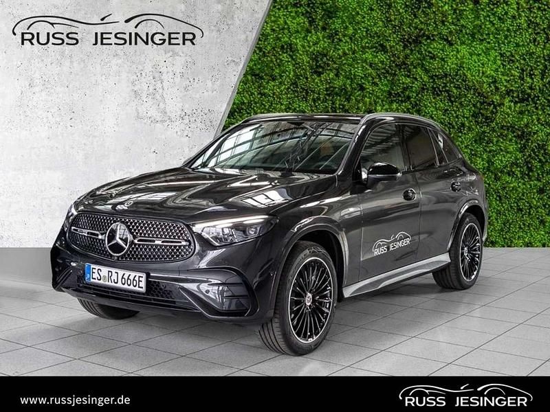 Metalliclack graphitgrau Gebraucht 2025 Mercedes GLC300e AMG SUV | 73.850 € (Teuer) - Bild 1/3