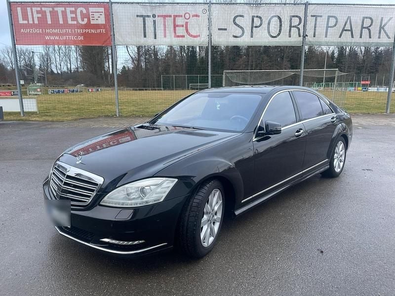 Schwarz Gebraucht 2007 Mercedes S500 Limousine | 12.000 € (Guter Preis) - Bild 1/4