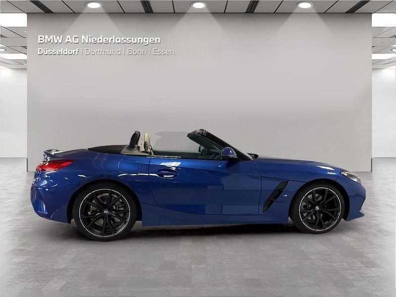 Gebraucht BMW Z4 Shadowline 197 PS (144 kW) 2025 Blau Cabrio
