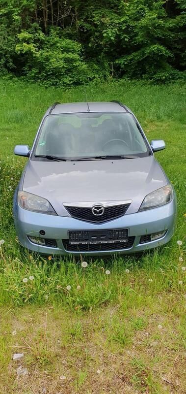 Silber Gebraucht 2003 Mazda 2 Kleinwagen | 550 € (Superpreis) - Bild 1/4