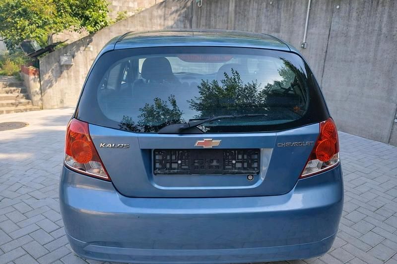 Gebraucht Chevrolet Kalos 72 PS (52 kW) 2006 Blau Kleinwagen