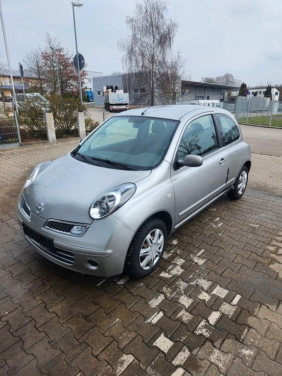 Gebraucht Nissan Micra 65 PS (47 kW) 2009 Silber Limousine