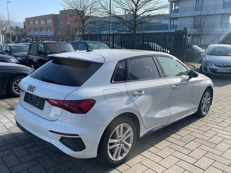 Gebraucht Audi A3 S-Line 245 PS (180 kW) 2022 Weiß Limousine