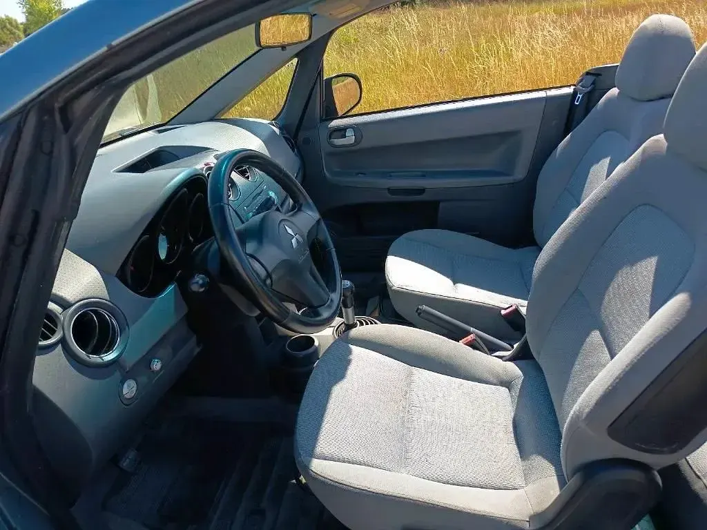 Gebraucht Mitsubishi Colt 109 PS (80 kW) 2006 Grün Cabrio