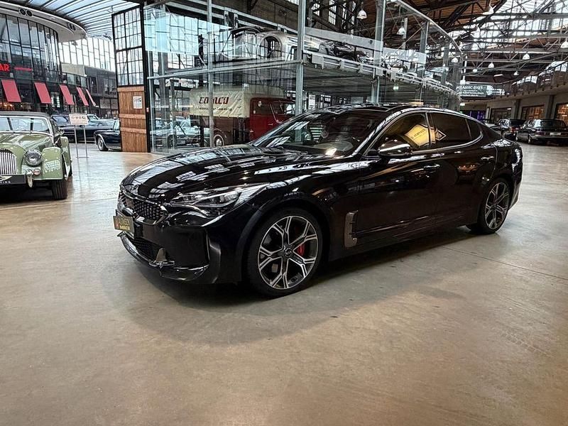 Gebraucht Kia Stinger GT 370 PS (272 kW) 2017 Schwarz Kleinwagen