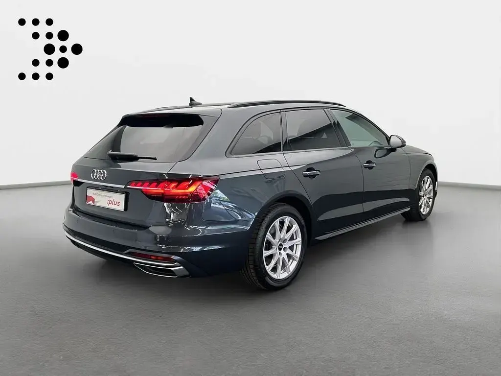 Gebraucht Audi A4 Advanced Plus 204 PS (150 kW) 2023 Manhattangrau metallic Kombi