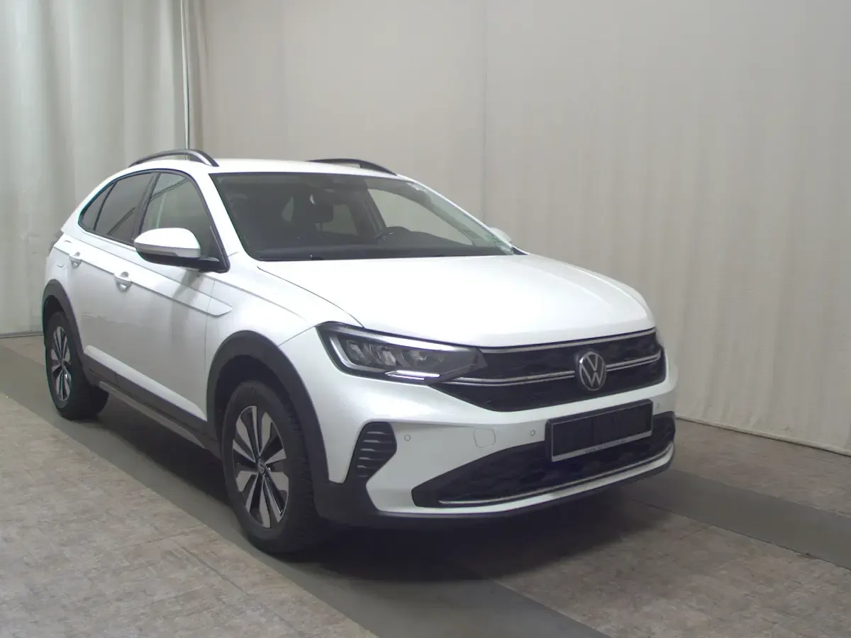 Gebraucht VW Taigo Move 95 PS (69 kW) 2024 Weiss SUV