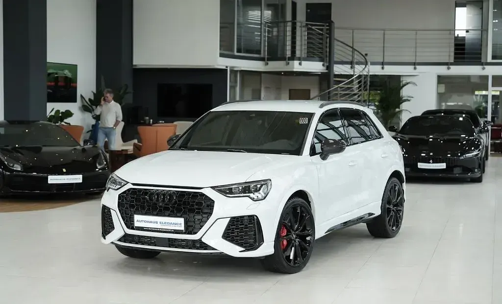 Gebraucht Audi RS Q3 Sport 400 PS (294 kW) 2023 Gletscherweiß metallic SUV