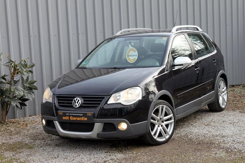 Schwarz Gebraucht 2009 VW Polo Cross Highline Kleinwagen | 4.990 € (Fairer Preis) - Bild 1/4