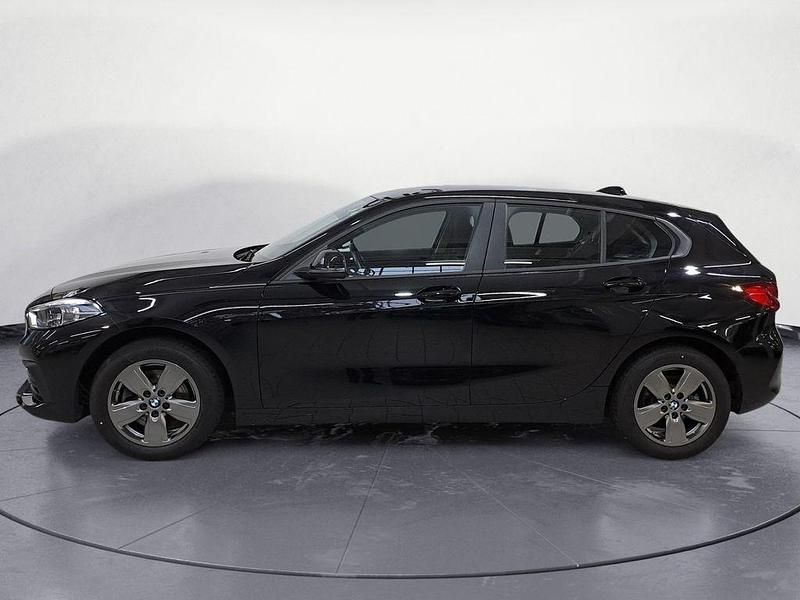 Gebraucht BMW 116 Advantage 109 PS (80 kW) 2022 Schwarz Kleinwagen