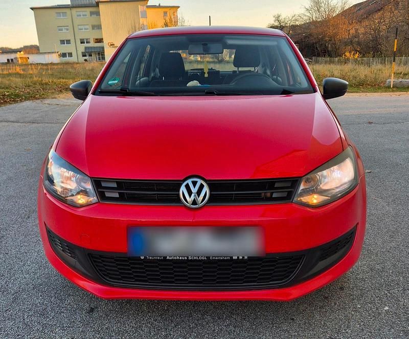 Rot Gebraucht 2012 VW Polo Kleinwagen | 4.400 € - Bild 1/4